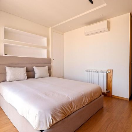 Ribeira Riverhouse - City Centre Duplex With Terrace Виана-ду-Каштелу Экстерьер фото