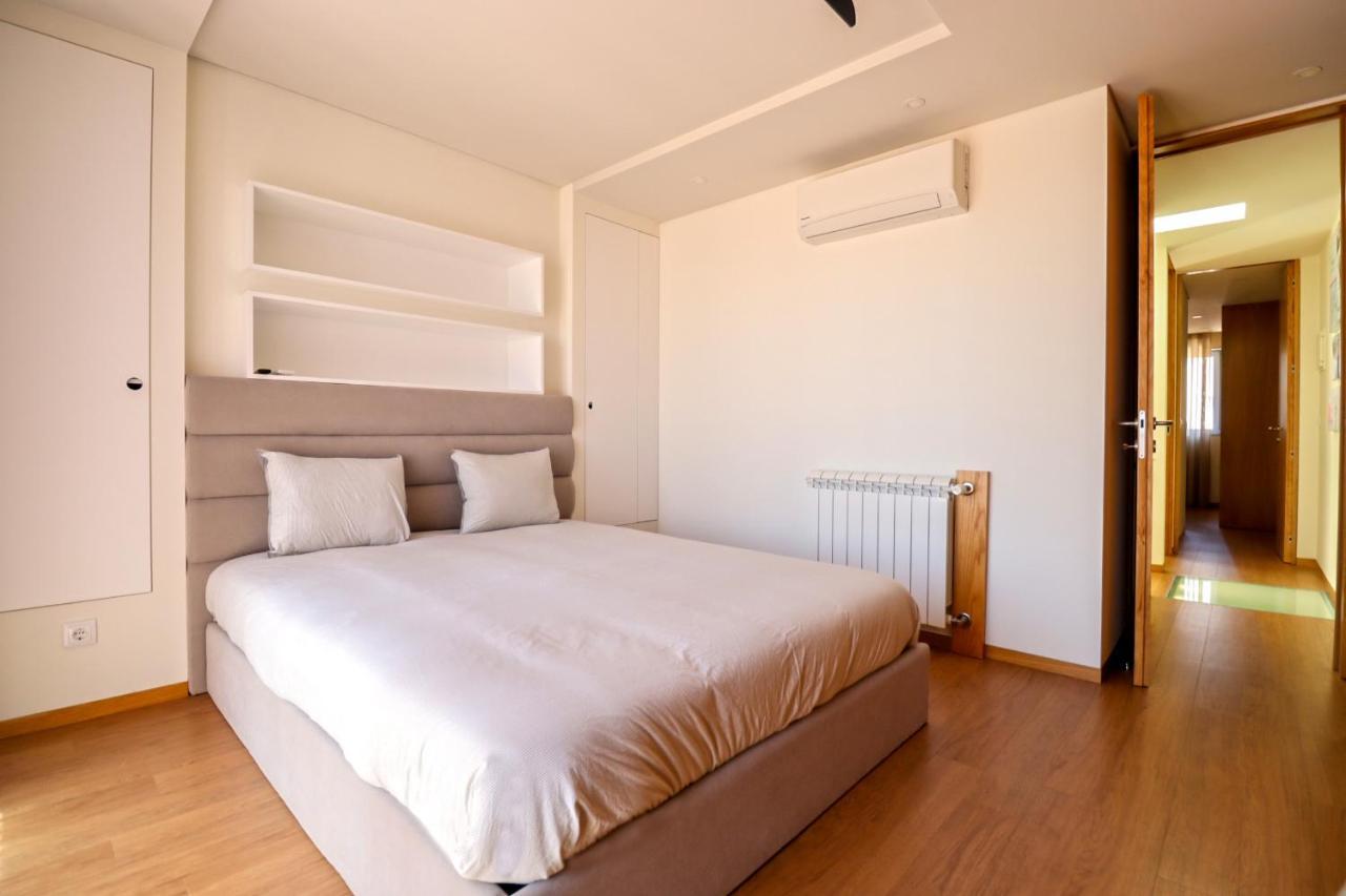 Ribeira Riverhouse - City Centre Duplex With Terrace Виана-ду-Каштелу Экстерьер фото